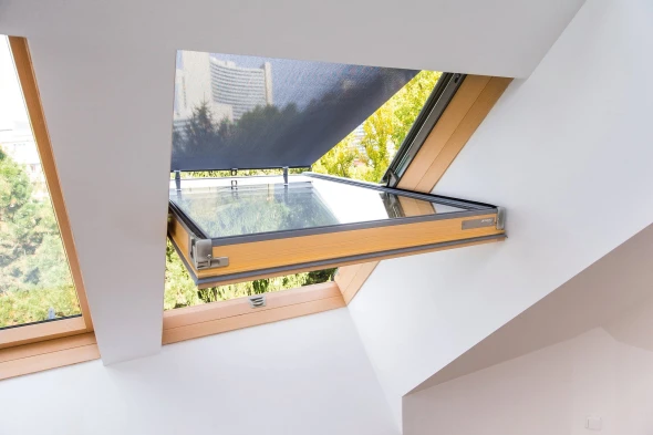 Markiza zewnętrzna AMZ 089 07 do okien dachowych Fakro kaseta RAL7016 3.jpg