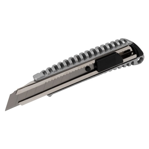 nóż metal Stalco 18 auto blok.jpg